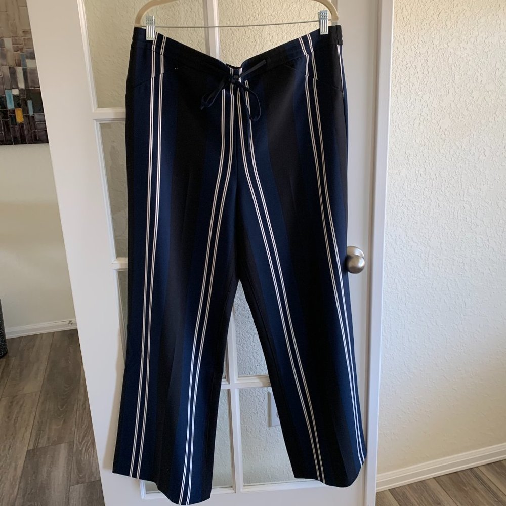 NWT INC Wide Leg Pants, Size 18